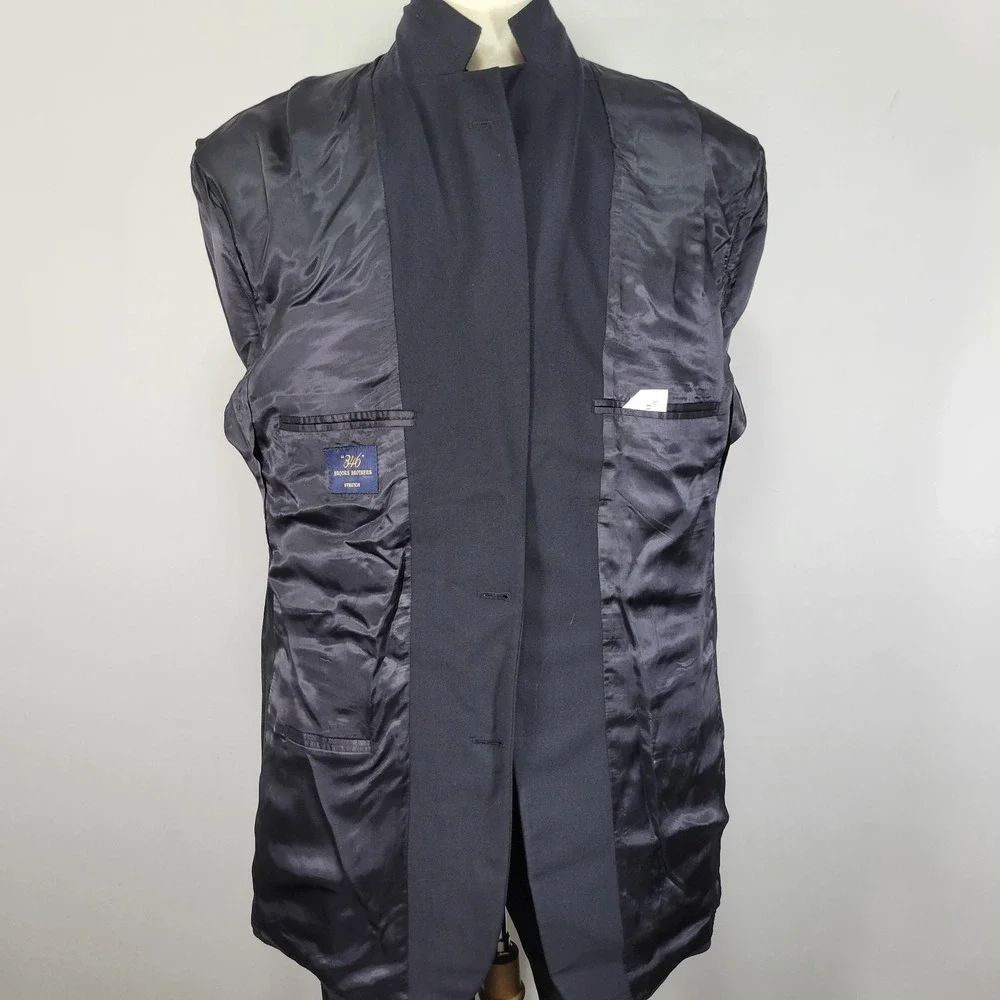 Brooks Brothers 346 Men's Sport Coat Blazer Two‎ Button Navy Blue Stretch 43L